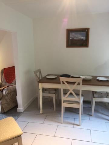 Ty Canol Villa Ystalyfera Bagian luar foto